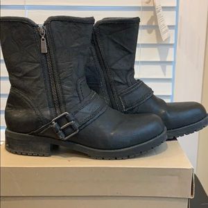 Low Calf Motorcycle Boots